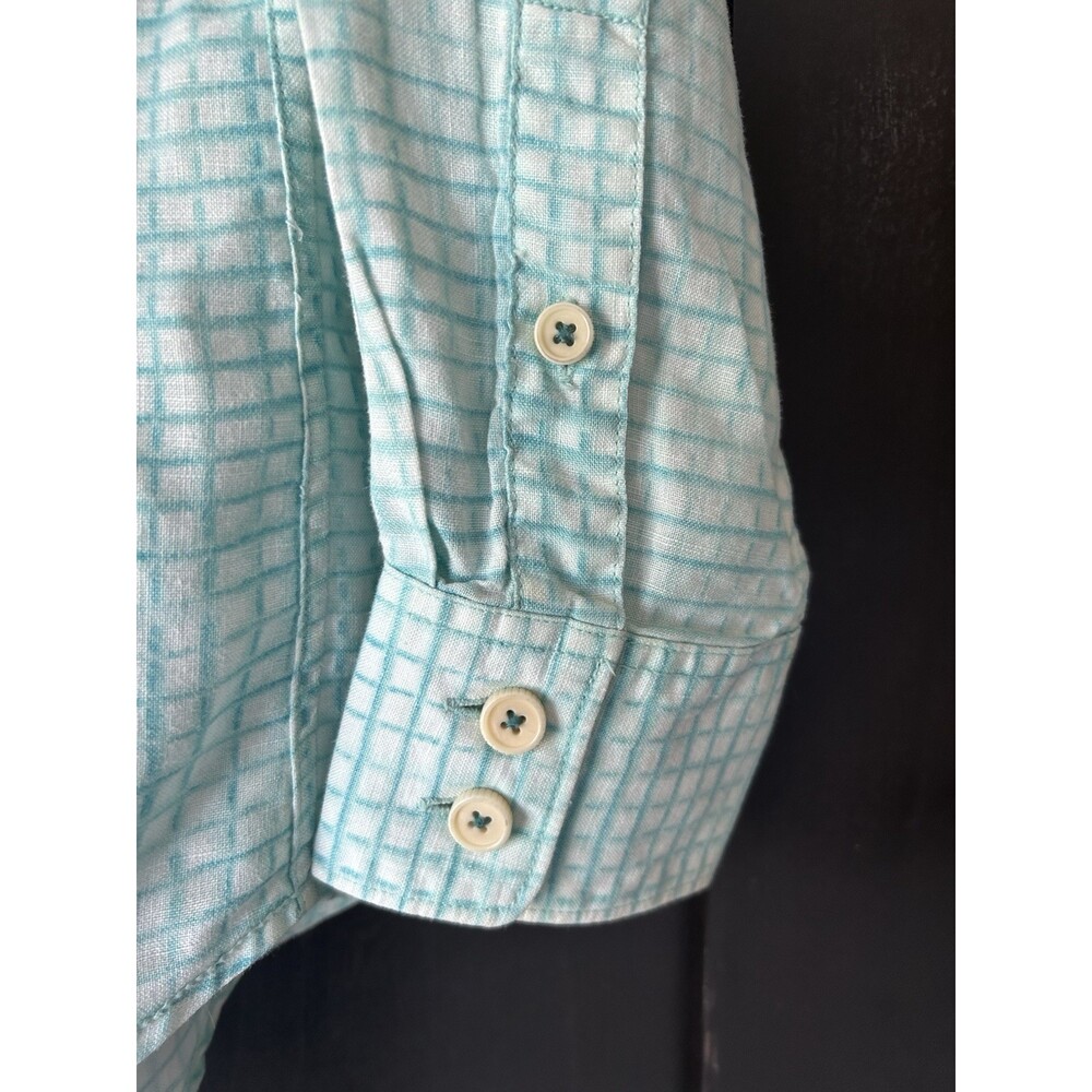 Tommy Bahama shirt Sz M , white, and teal green plaid, long sleeve, Nice quality - Picture 4 of 6